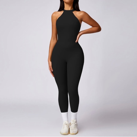 Women’s Sportswear One piece - Picture 3 of 5